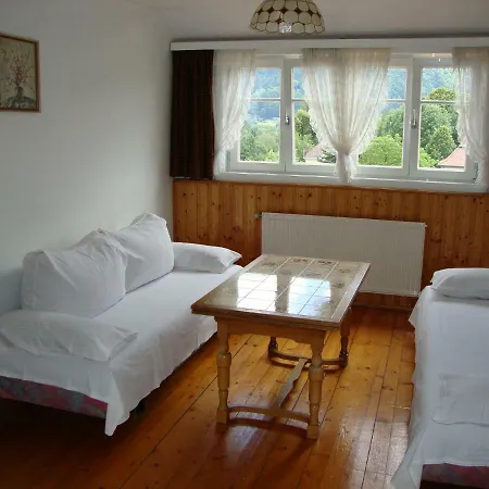 Haus Iskric Apartment